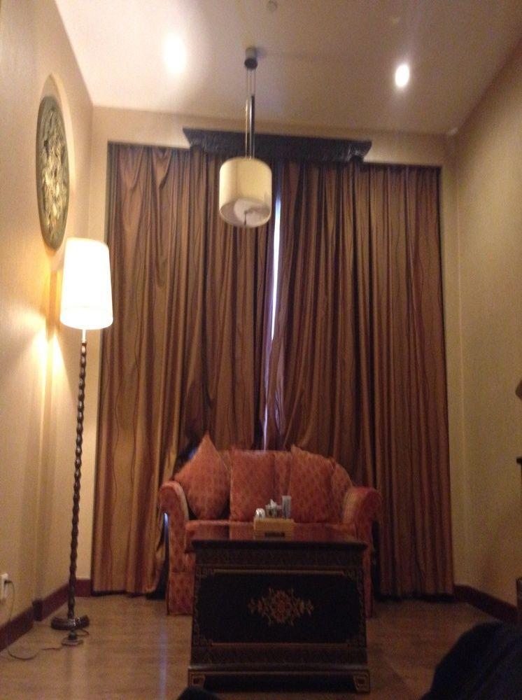 Hongyadong Hotel Chongqing Exterior photo